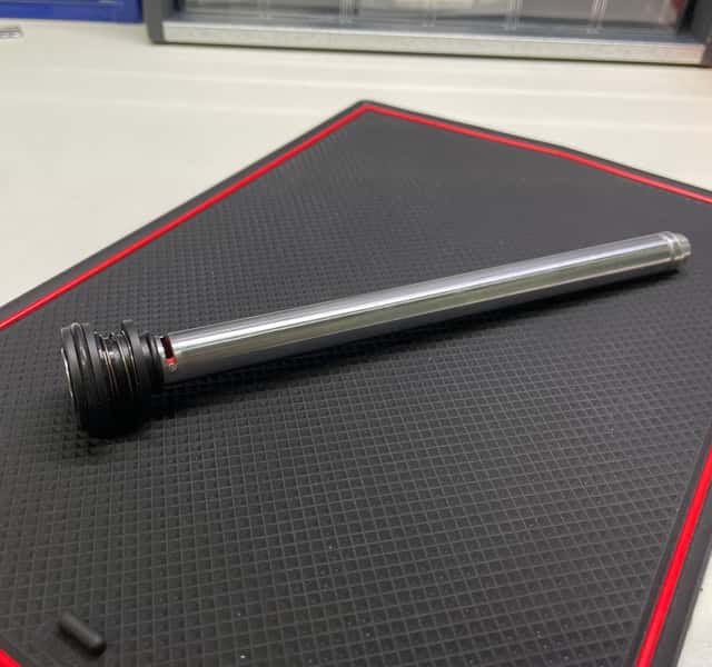 Отскок вилки RockShox Dart / XC28