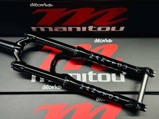 Вилка Manitou Circus Expert 26" | 120 ~ 130mm | taper | 20mm