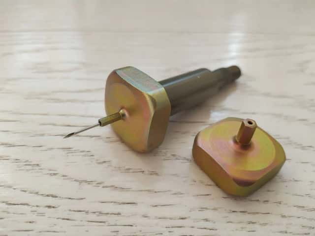 Игла для накачки компенсационных камер амортизаторов и вилок с картриджем Brain